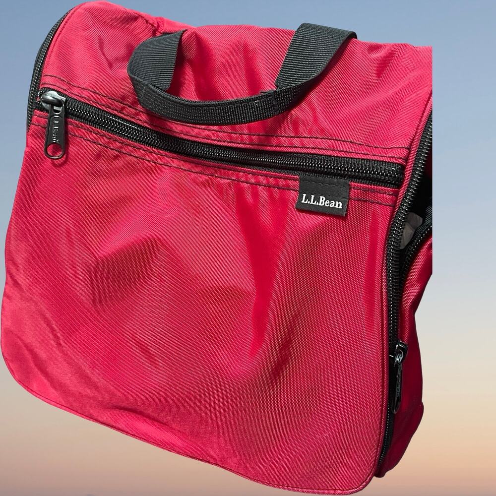 L.L. Bean Hanging Toiletry Bag Travel Organizer Kit Red 0WP01 Medium 9.5"